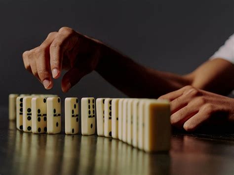 efek domino dalam ekonomi adalah terbesar transaksi aman dan gembira event ampuh image 1